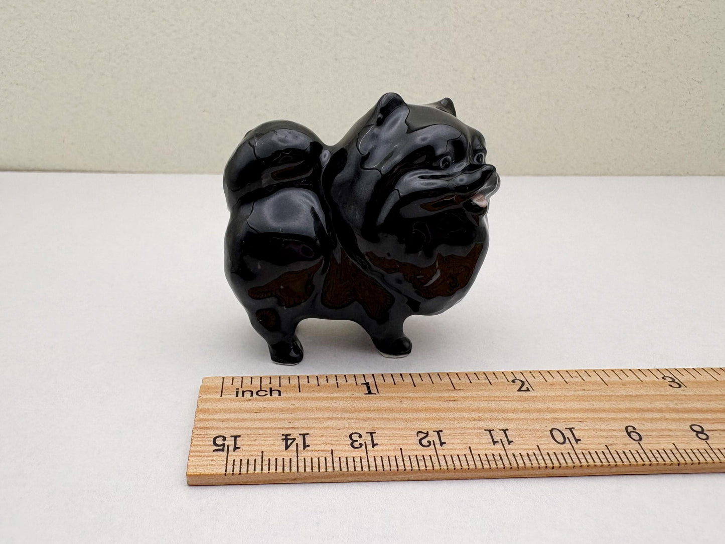 Adorable Ceramic Pomeranian Figurine Set – 3 Black Dog Sculptures for Animal Lovers, Collectors, and Elegant Home Decorations