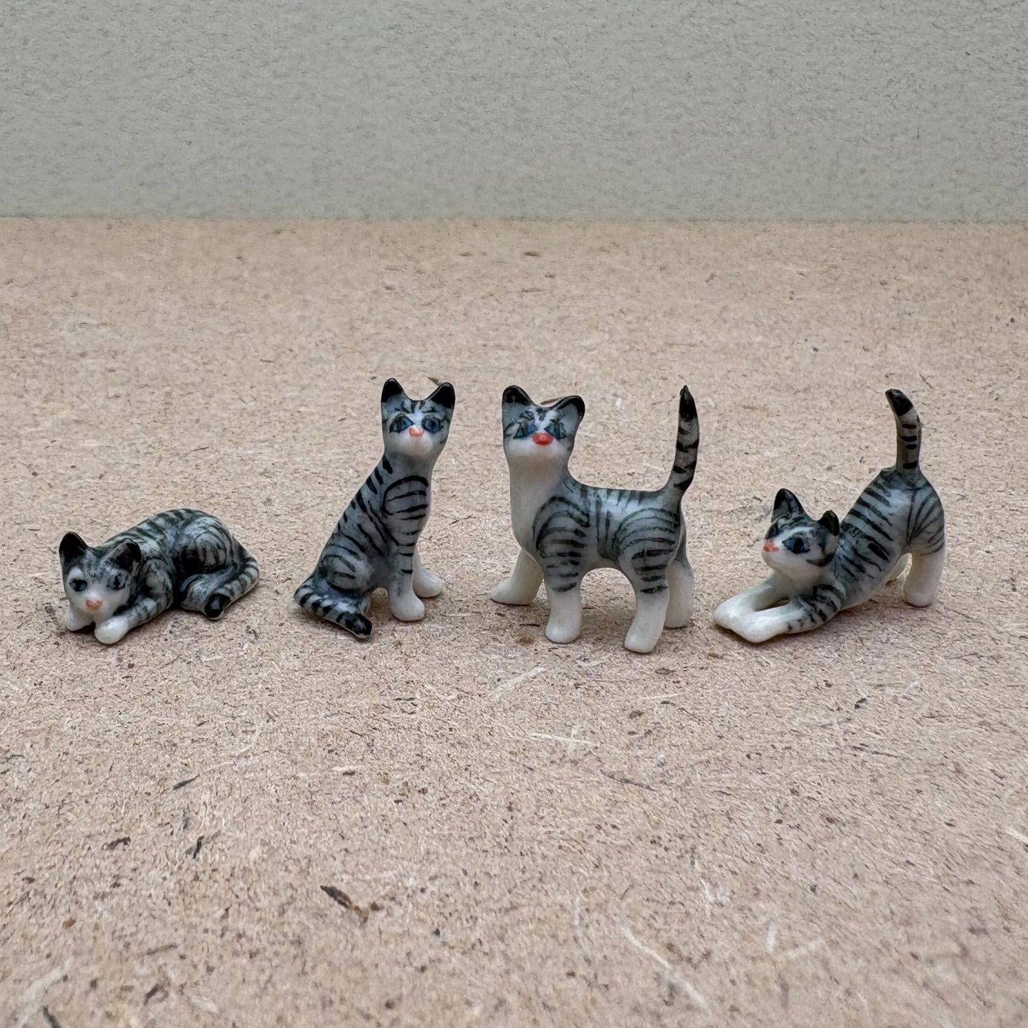 4 Tiny Kittens