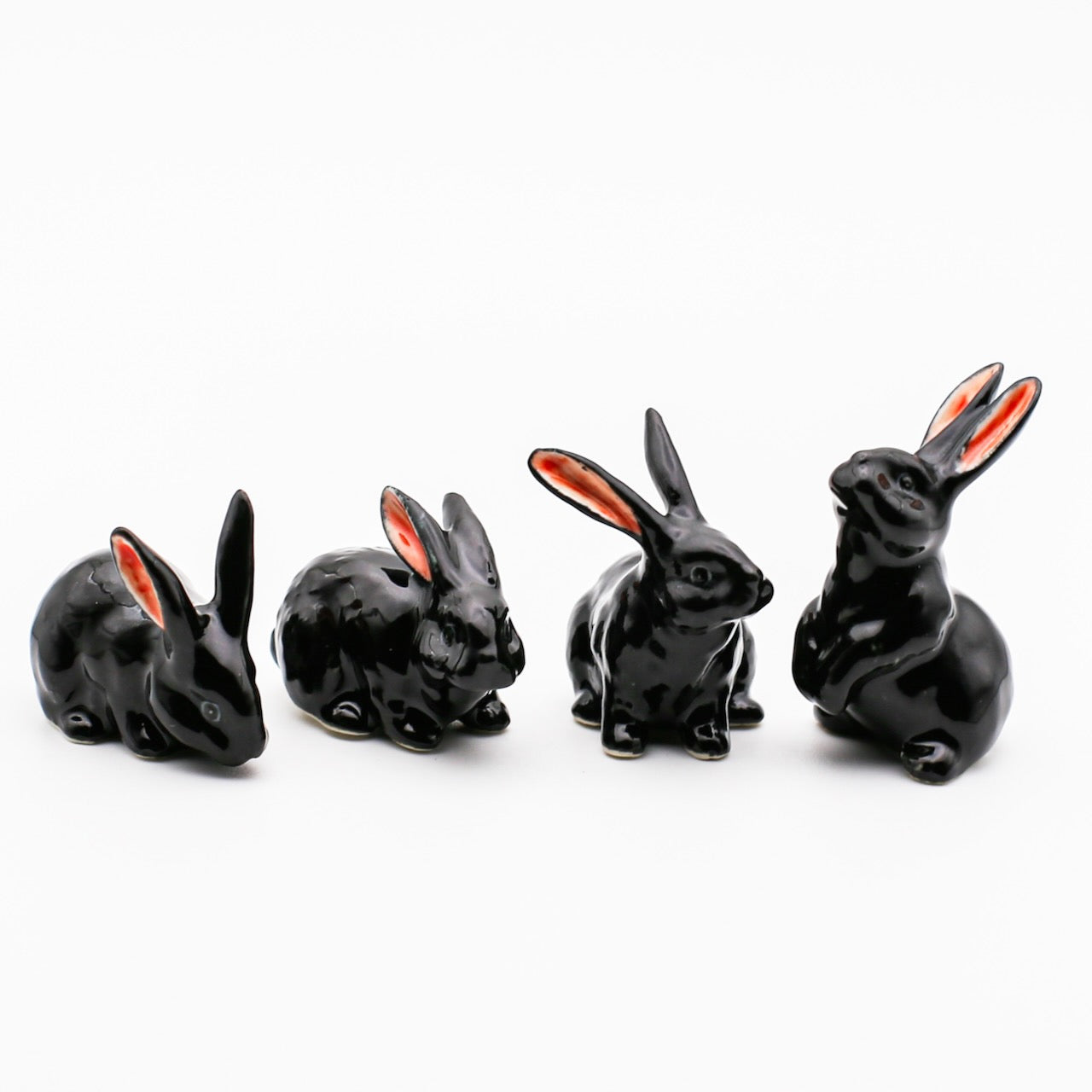 4 Rabbits