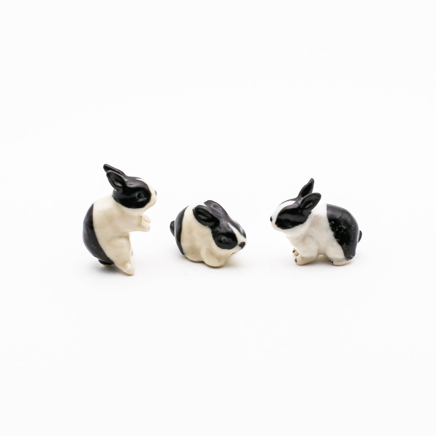 3 Tiny Rabbits
