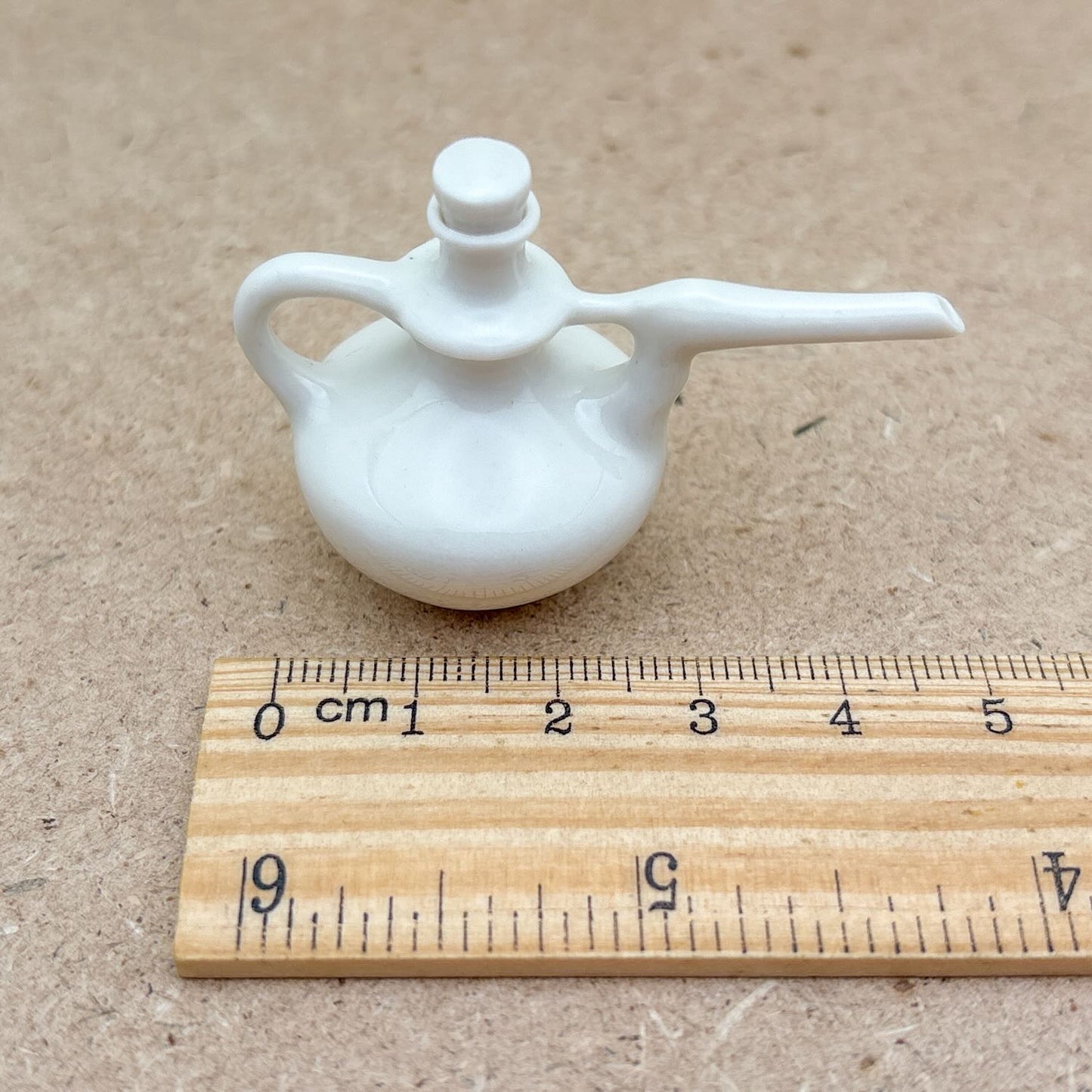Double-Handled Spout Teapot