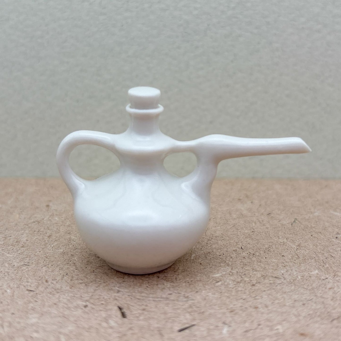 Double-Handled Spout Teapot