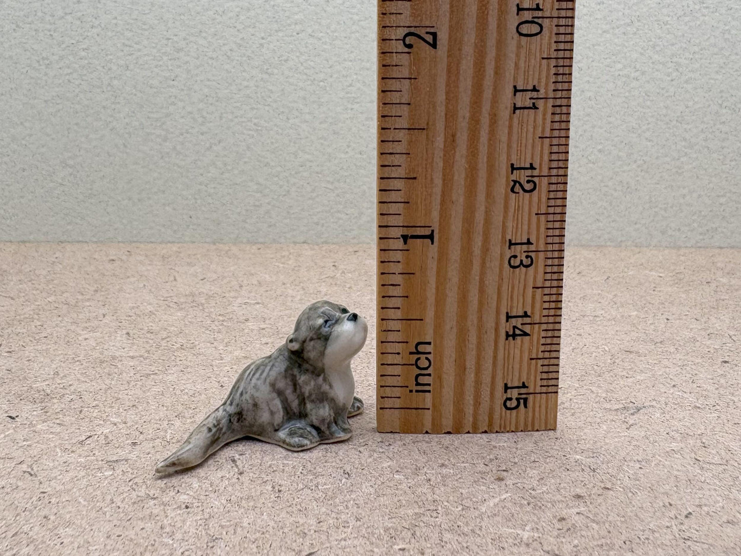 2 Otters