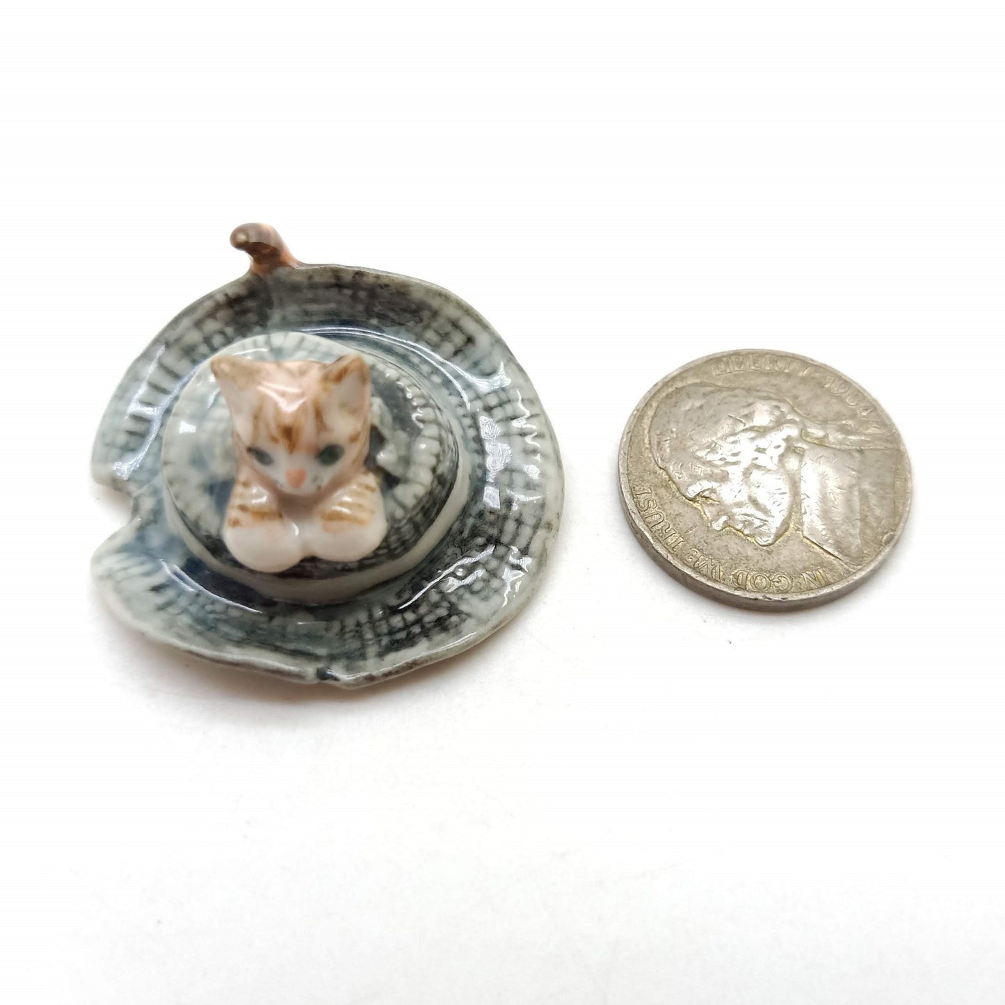 Set of 2 Kitten Cats in hat Ceramic Figurine Miniature Statue