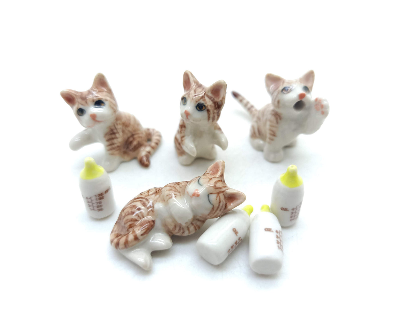 4 Kitten Cats with Milk Bottles