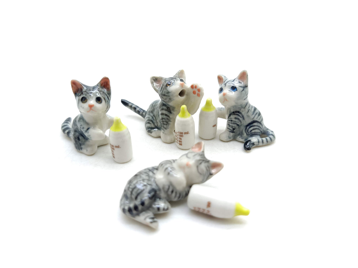 4 Kitten Cats with Milk Bottles