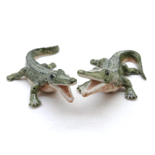 Set of 2 Crocodile Alligator Ceramic Figurine Green Statue