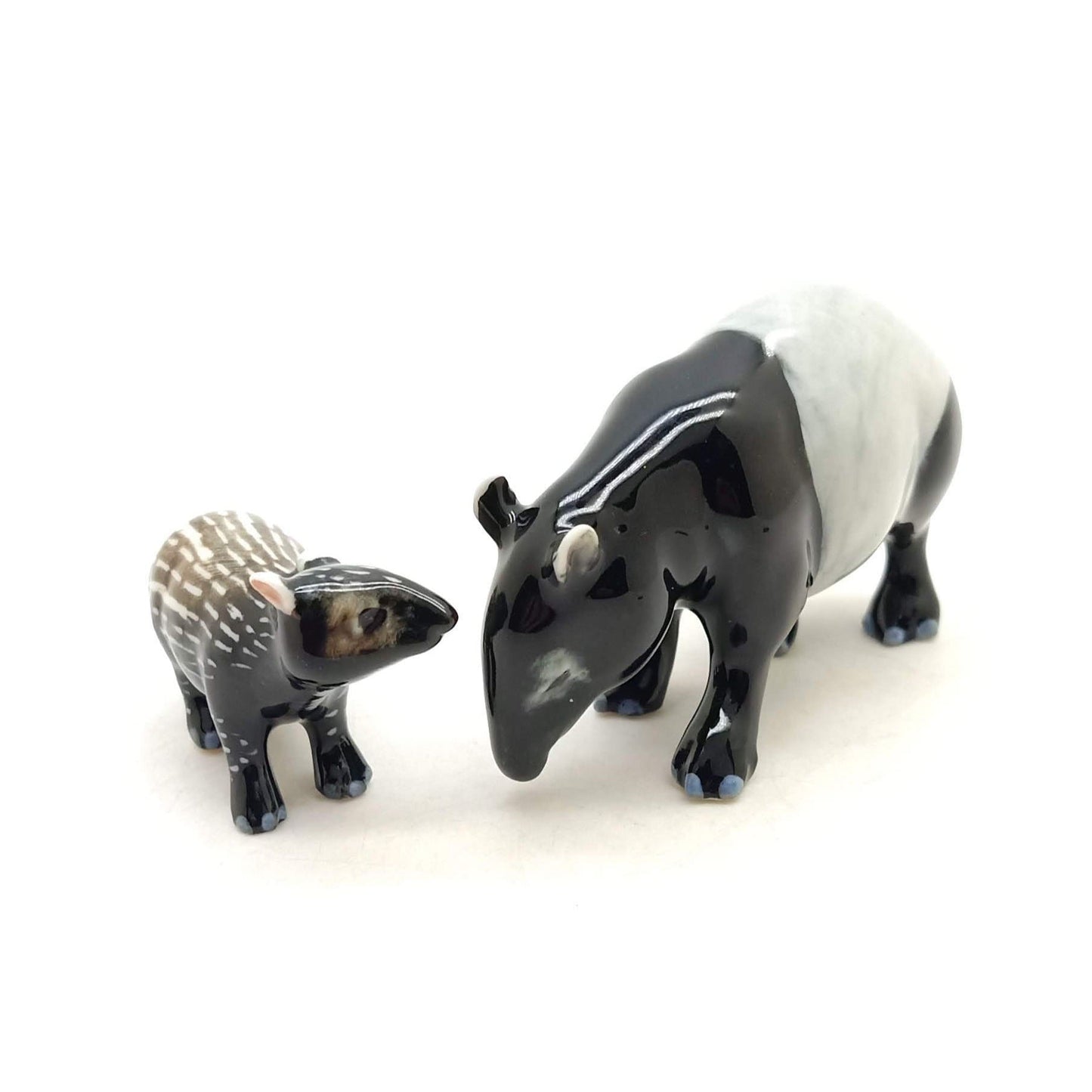 2 Malayan Tapirs