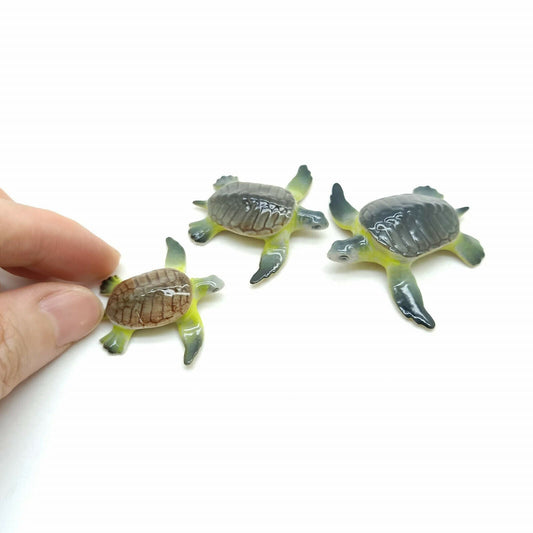 3 Sea Turtles