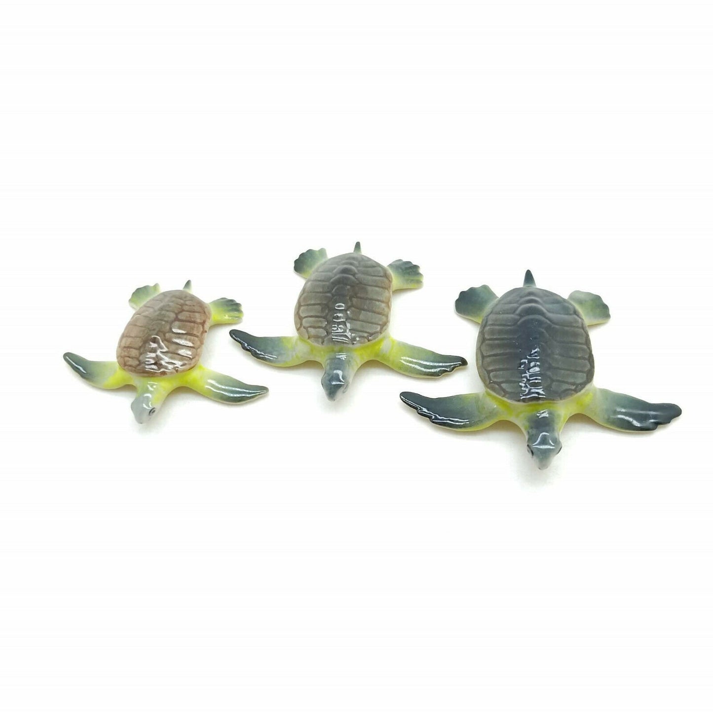 3 Sea Turtles
