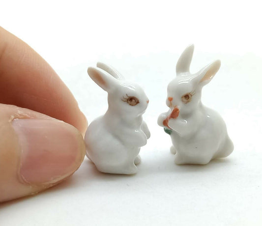 2 White Tiny Rabbit Ceramic Figurines Dollhouse Miniature Statue