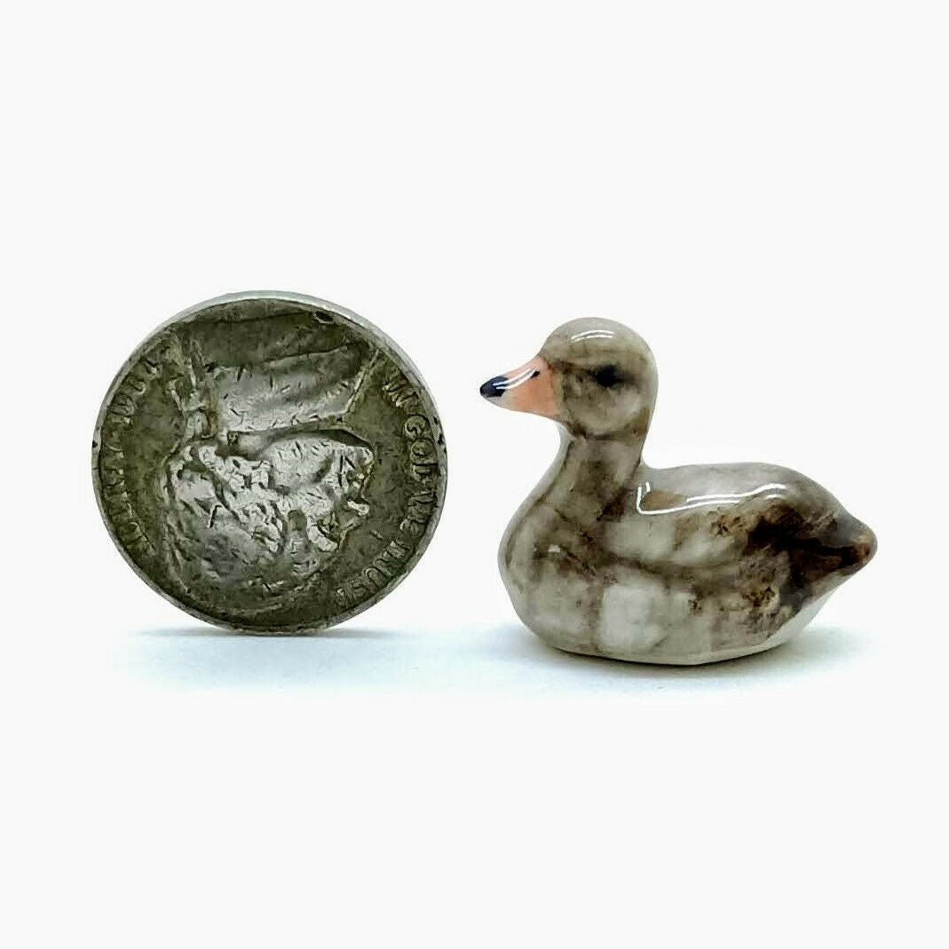 3 Wild Geese Bird Figurine Ceramic Brown Statue