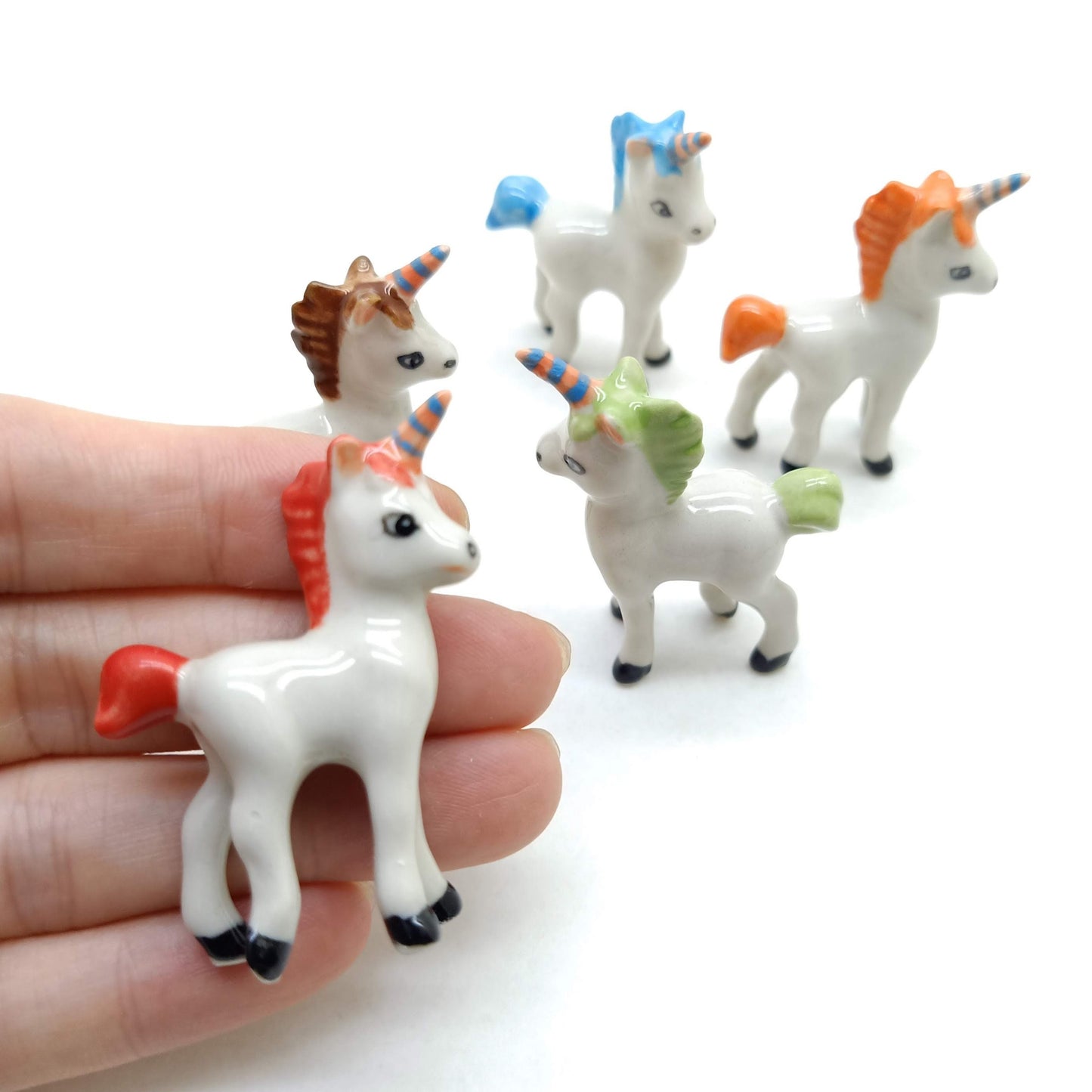 5 Tiny Unicorns