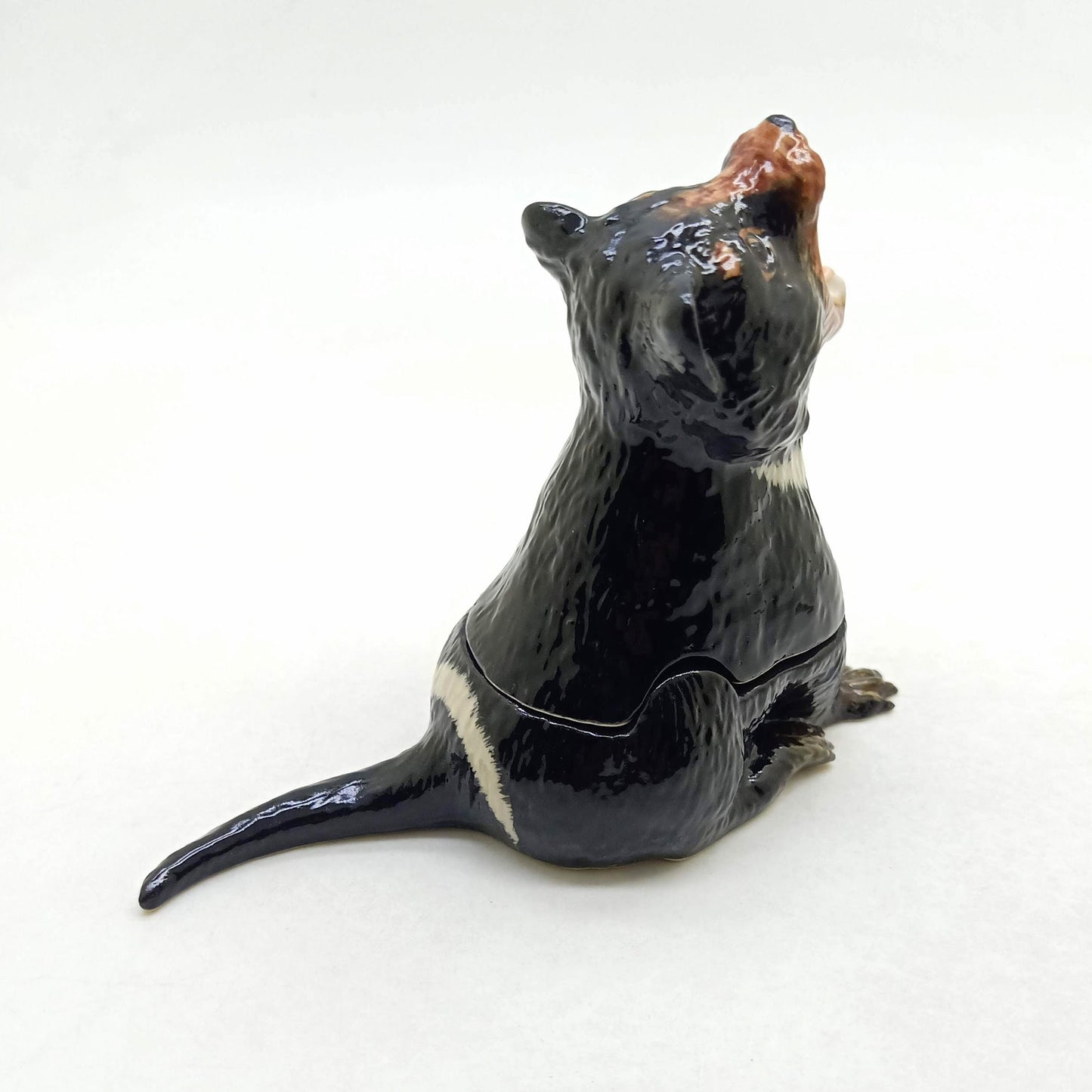 Tasmanian Devil Bear Ceramic Figurine Salt & Pepper Shakers Statue