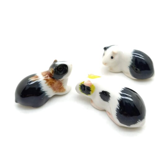 Set of 6 Guinea Pigs Cavies Ceramic Figurine Statue
