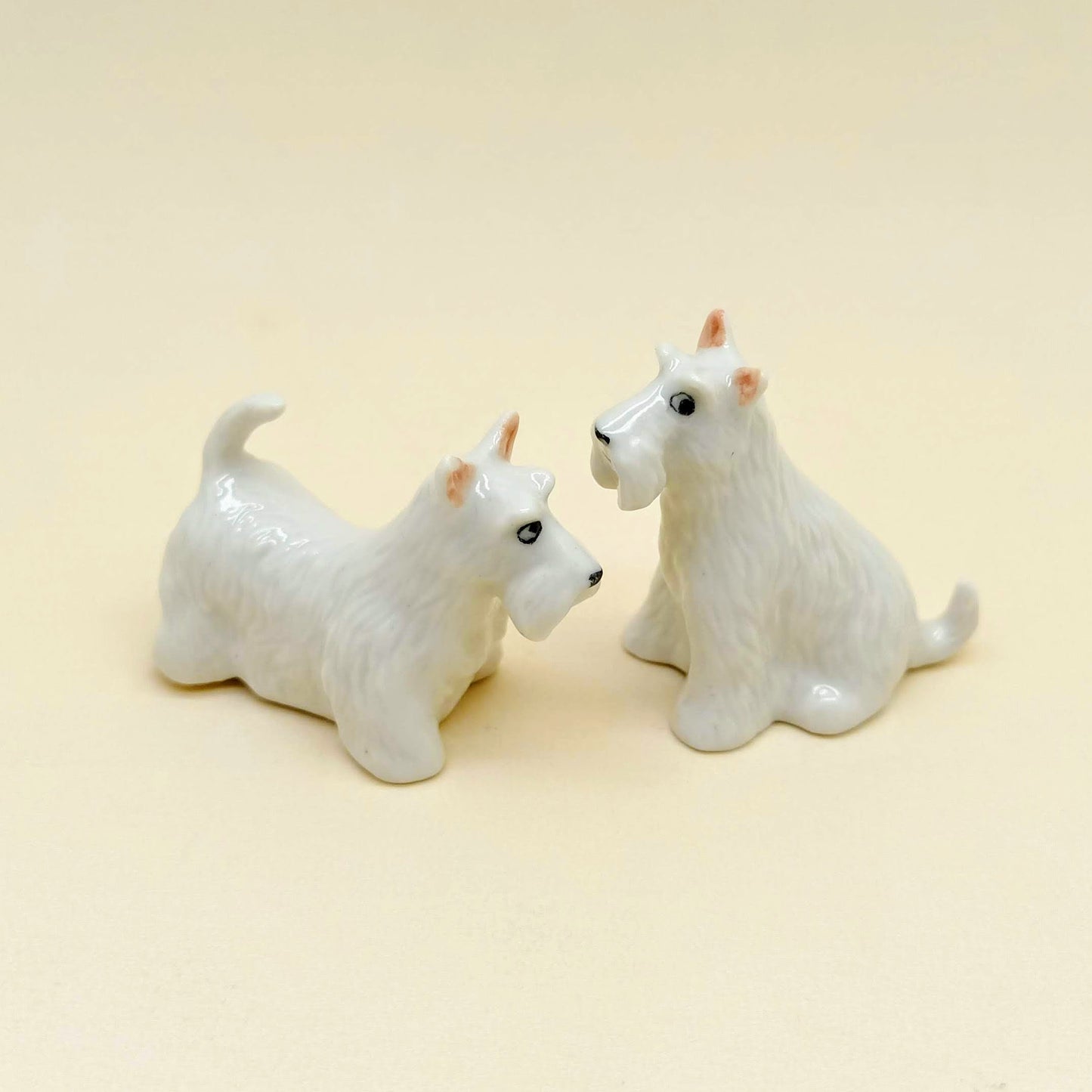 2 Scottish Terrier Dogs