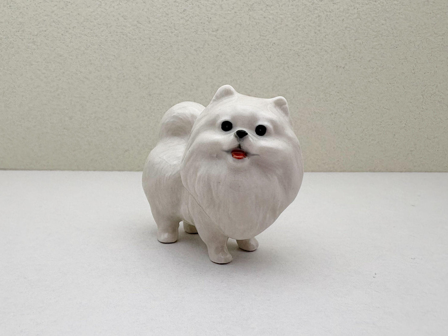 Charming White Ceramic Pomeranian Figurine Set, Trio of Lifelike Dog Figurines in Unique Poses, Ideal for Pet Lovers, Home Decor Enthusiasts