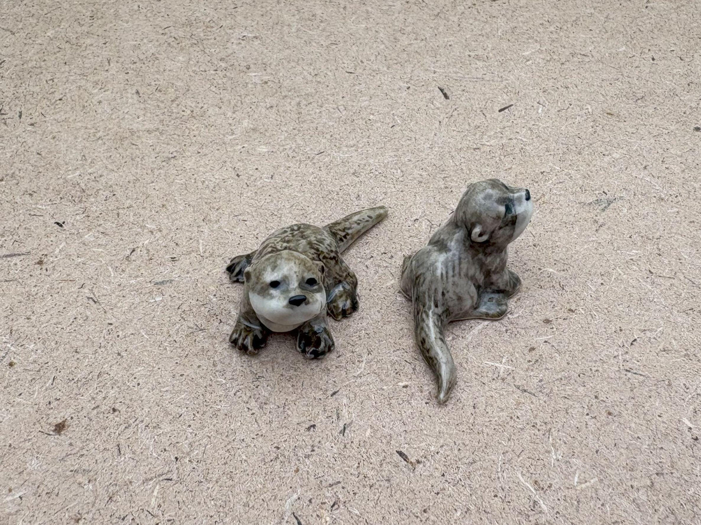 2 Otters