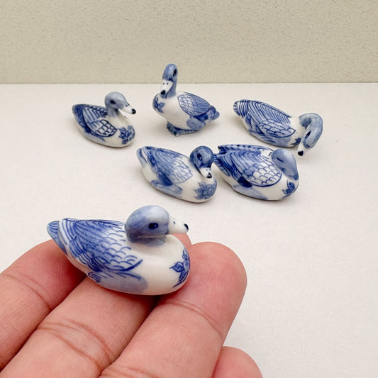 Blue & White Ducks Set