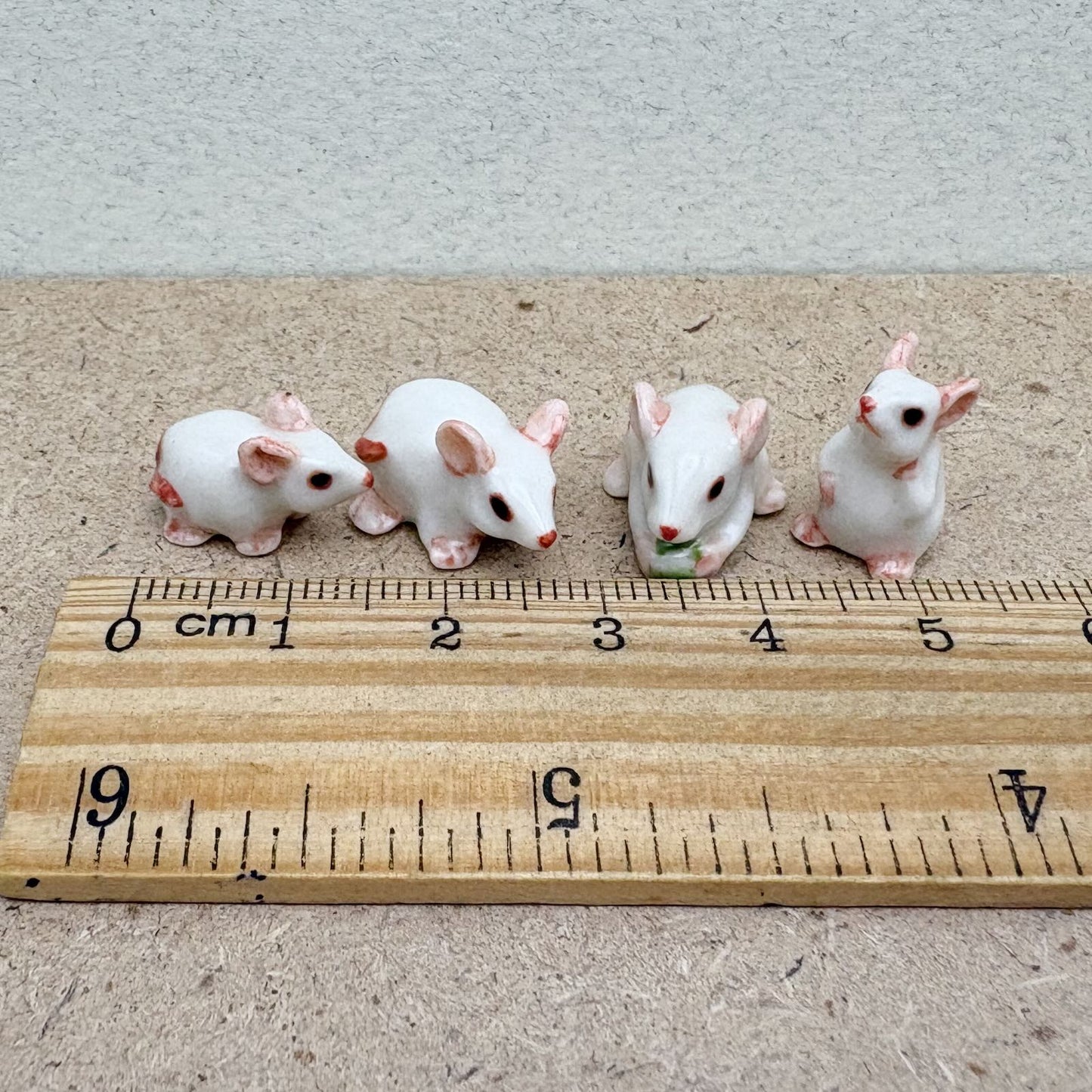 Set of 4 Tiny Mice