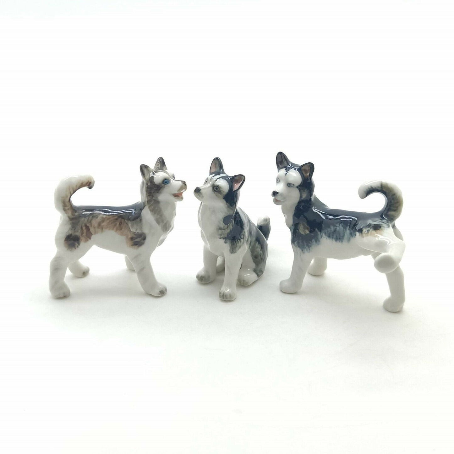 Set of 3 Siberian Husky Alaskan Malamute Dog Ceramic Figurine Animal Statue