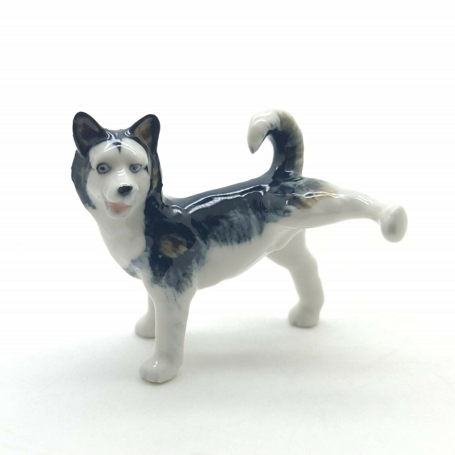 Set of 3 Siberian Husky Alaskan Malamute Dog Ceramic Figurine Animal Statue