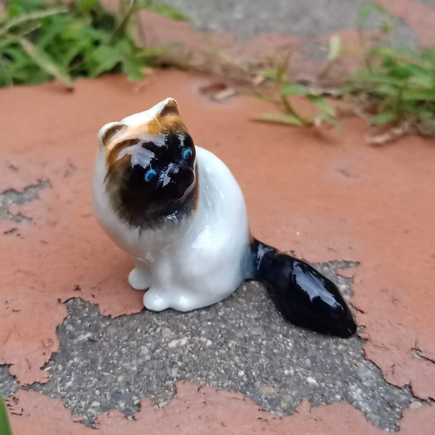 Himalayan Cat Ceramic Figurine Miniature